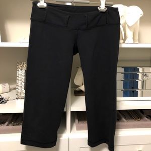 Lululemon capri pants